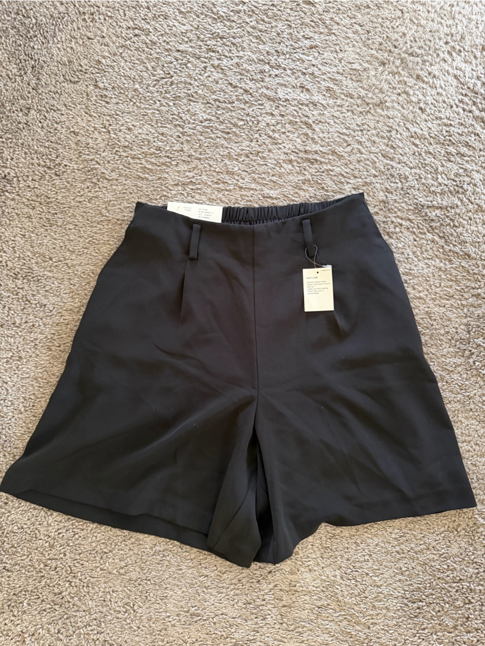 Uniqlo Black High-Waist Women’s Shorts